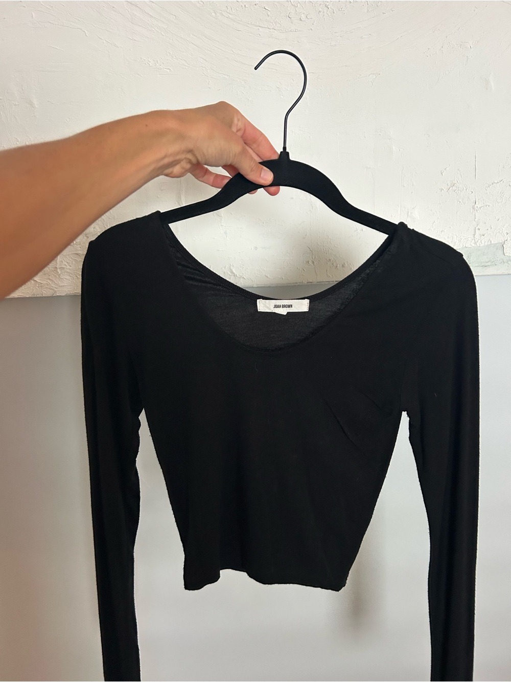 Joah Brown Scoop Neck Long Sleeve - Picture 6 of 6